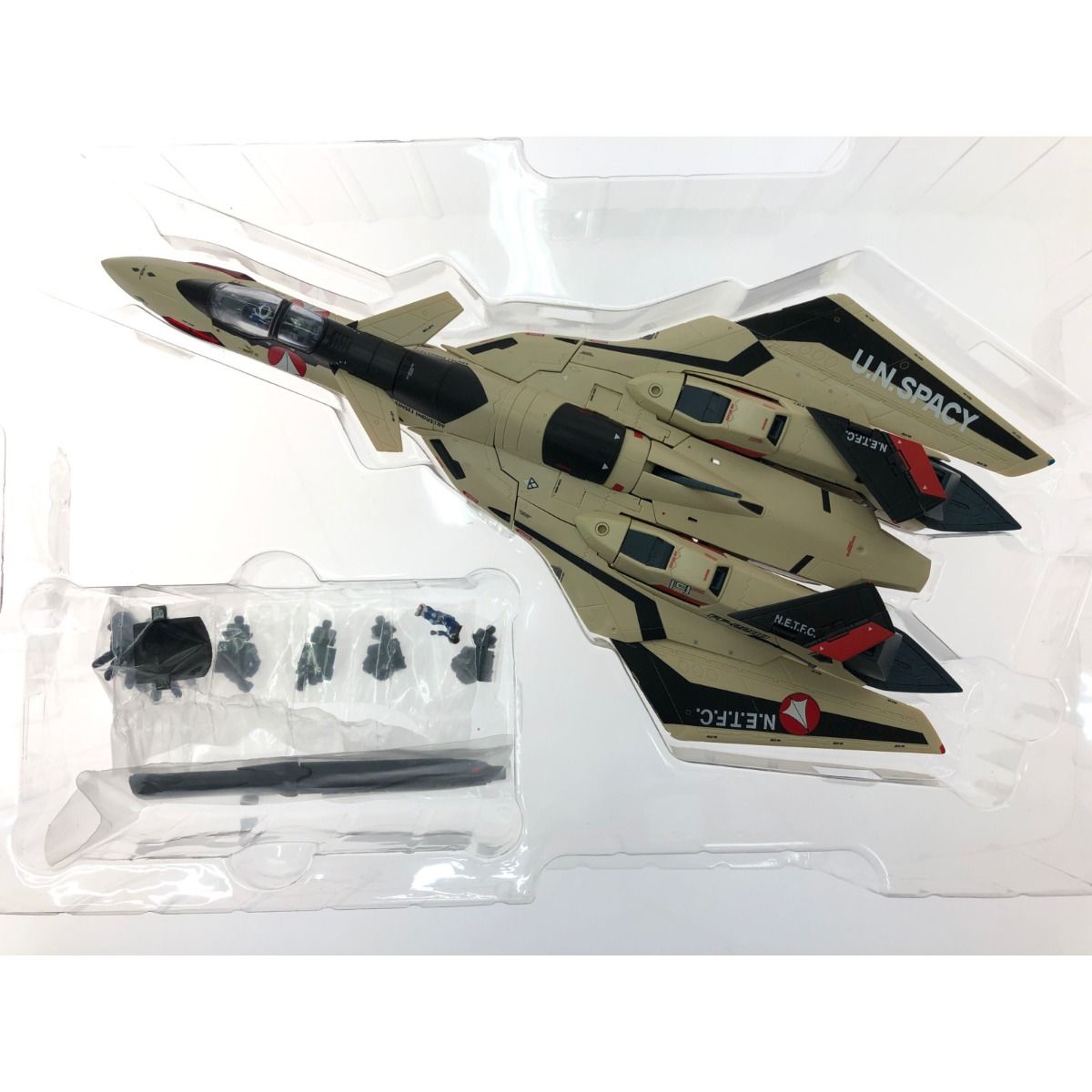 ▼▼BANDAI バンダイ 魂ウェブ商店 マクロスプラス DX超合金 YF-19 エクスカリバー（イサム・ダイソン機） Amazon.co.jp: TAMASHII NATIONS DX超合金 マクロスプラス YF-19