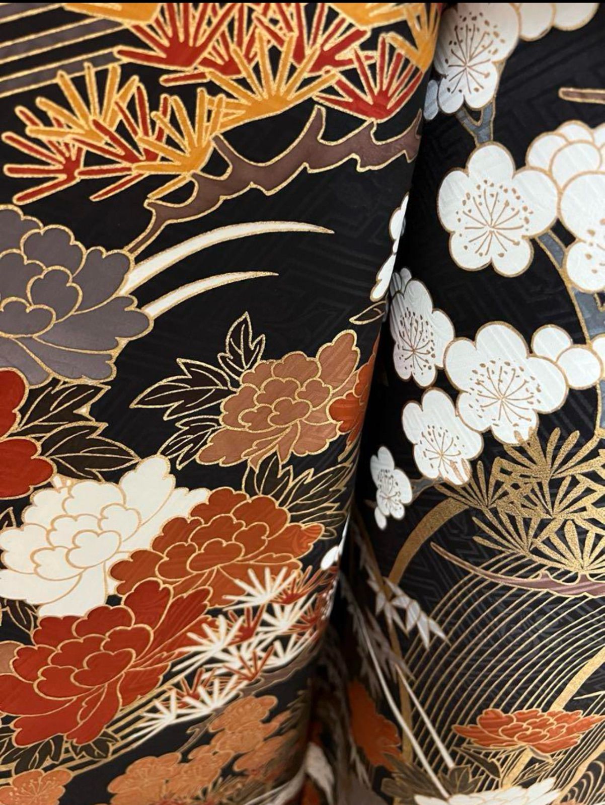 豪華花柄 新品刺繍半衿 正絹振袖 赤帯あげ付 袋帯 黒 ブラック