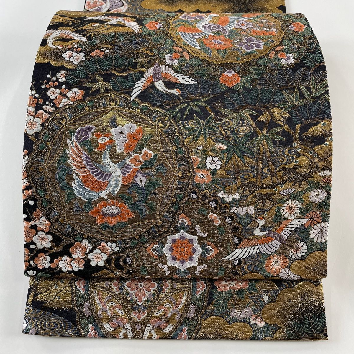 袋帯 正絹 加賀松會 丸に花 鳥 竹六通T-5447 袋帯 正絹 加賀松會 丸に花 鳥 竹六通T-5447 - メルカリ