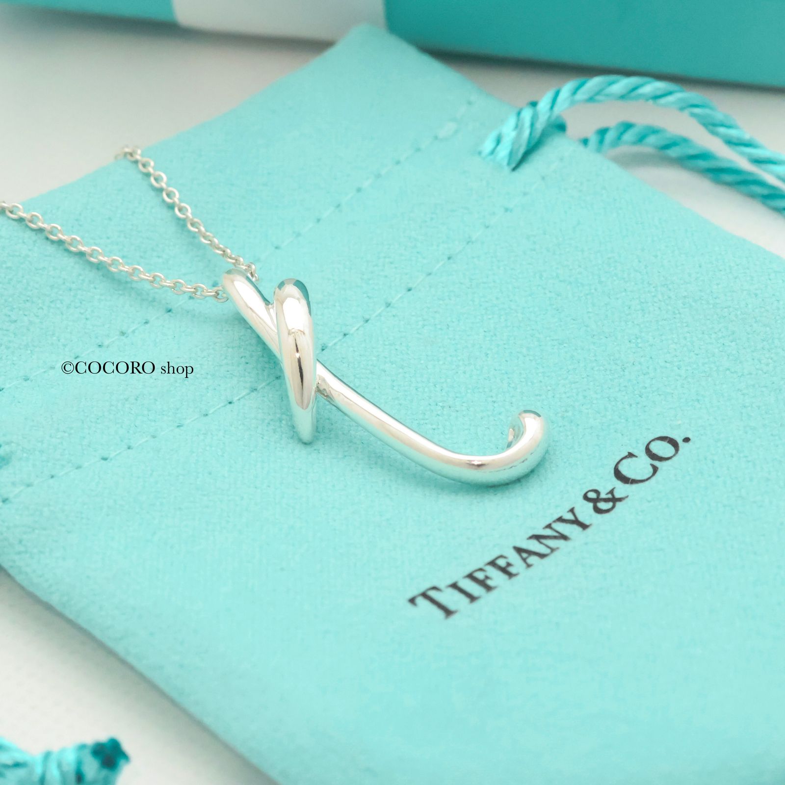 ティファニー　レター　ネックレス　イニシャル　a 現行品　美品　750 ティファニー TIFFANY & CO. ノーツ レター アルファベット