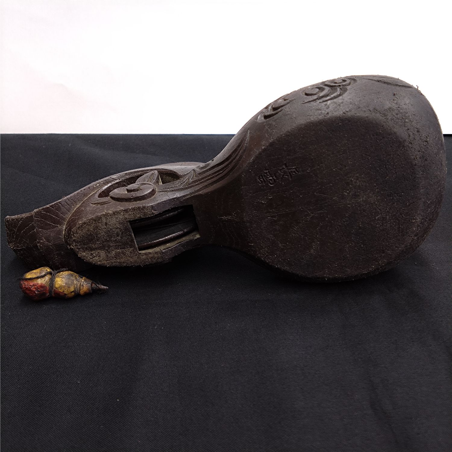 唐獅子 墨壷 墨つぼ 大工道具 大正ガラス付き 花器 全長24cm