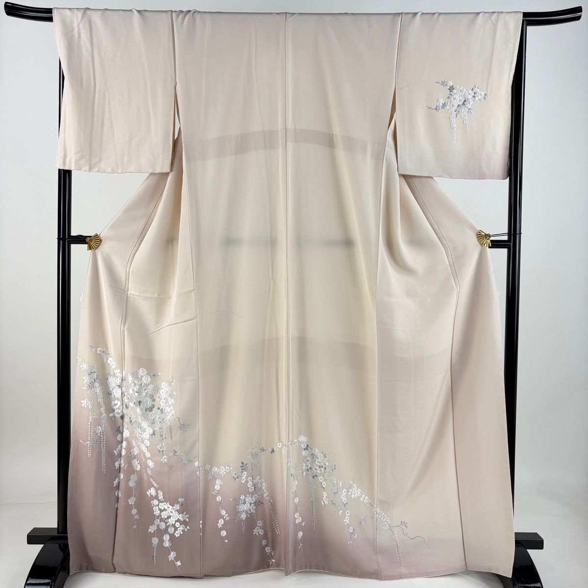 訪問着 身丈169cm 裄丈67.5cm L 袷 草花 牡丹 刺繍 染め分け 薄ピンク 正絹 名品