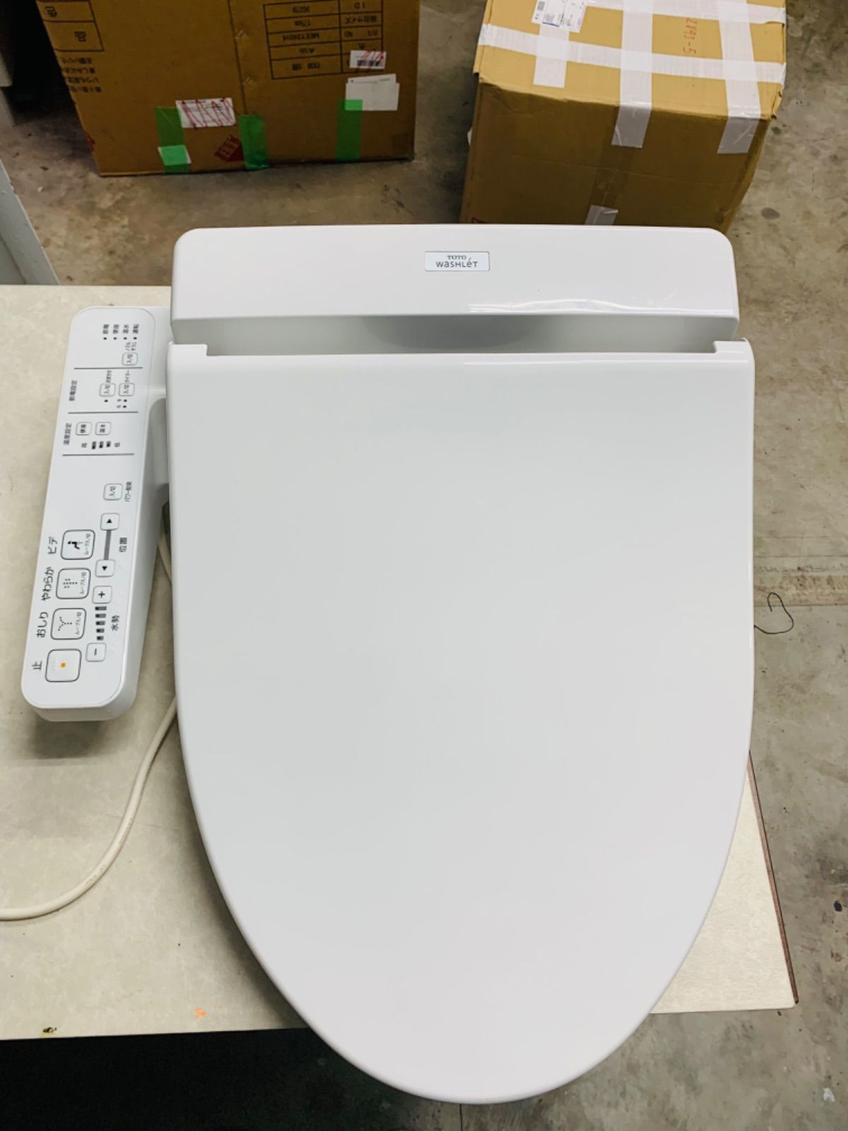 ブラザー工業 HGeテープ ラミネートテープ（白地/黒字）36mm 長さ8m 5本パック HGe-261V(代引不可) HGE261V ブラザー工業(株) ブラザー HGEテープ 黒字⁄白地⁄36mm HGE261V