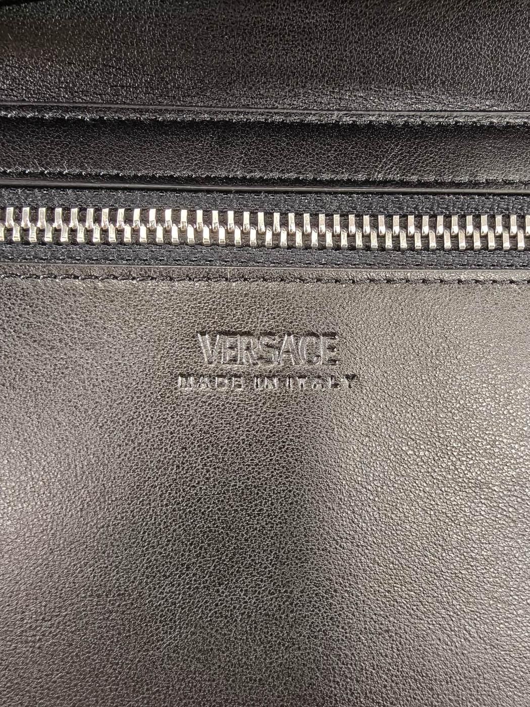VERSACE ヴェルサーチェ