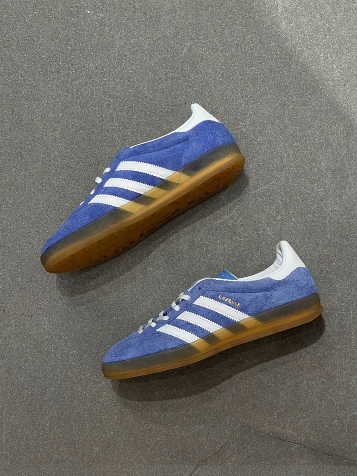 新品 ADIDAS アディダス HQ8717 Adidas Original Gazelle Indoor Trainers 男女兼用