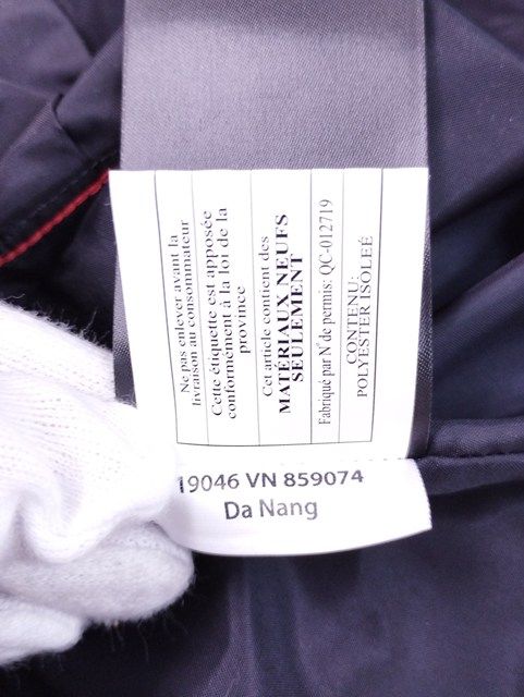 V954 人気