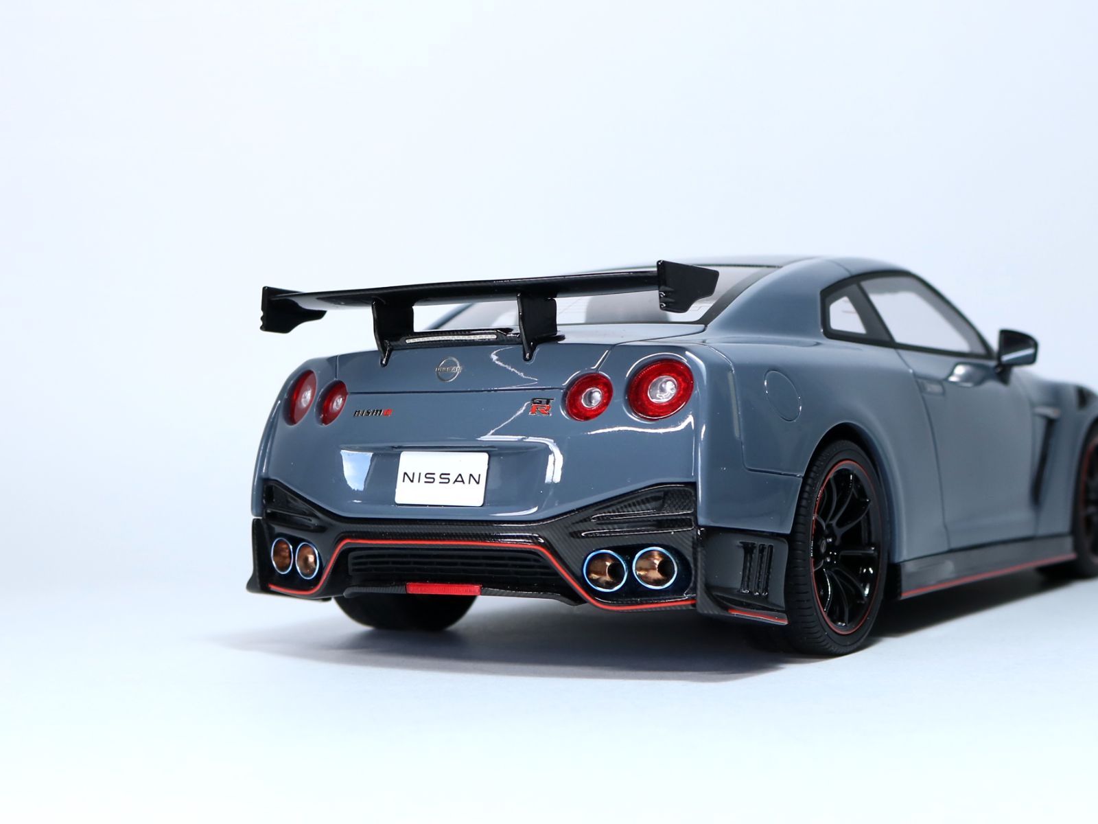 ミニカー 生産700台