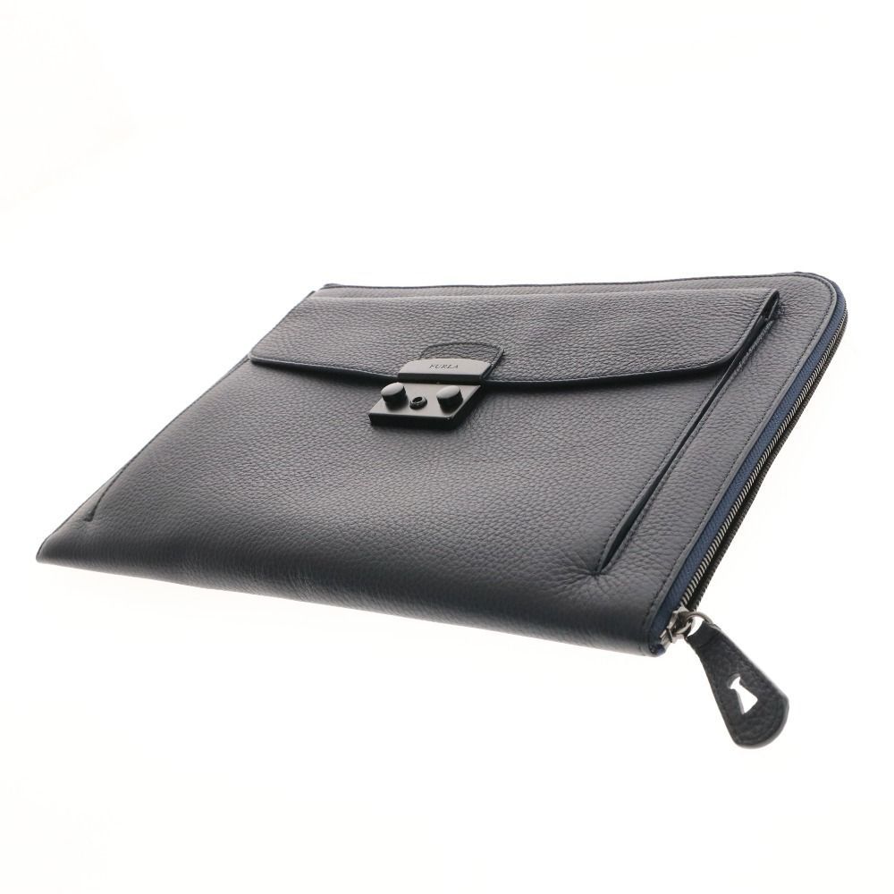 ダークネイビー