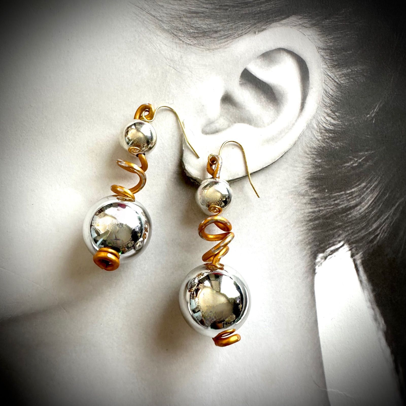 【UN3D】新品未使用　大ぶりピアス UN3D】新品未使用 大ぶりピアス