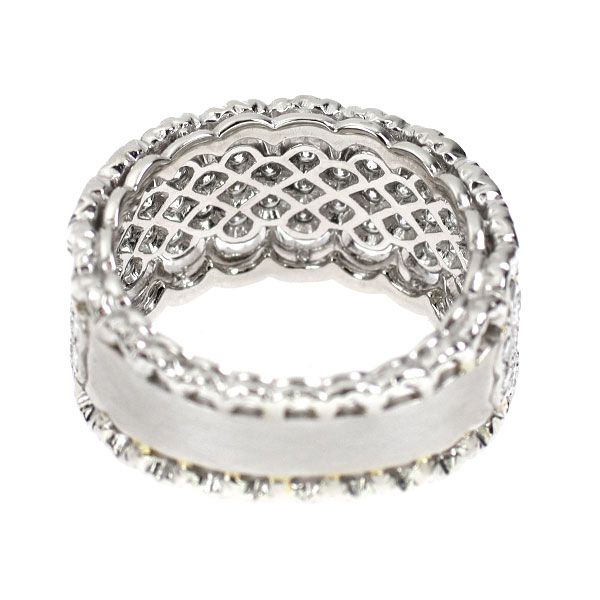 プラチナ900︎天然ダイヤモンドリング ボリュームの0、61カラット 刻印あり