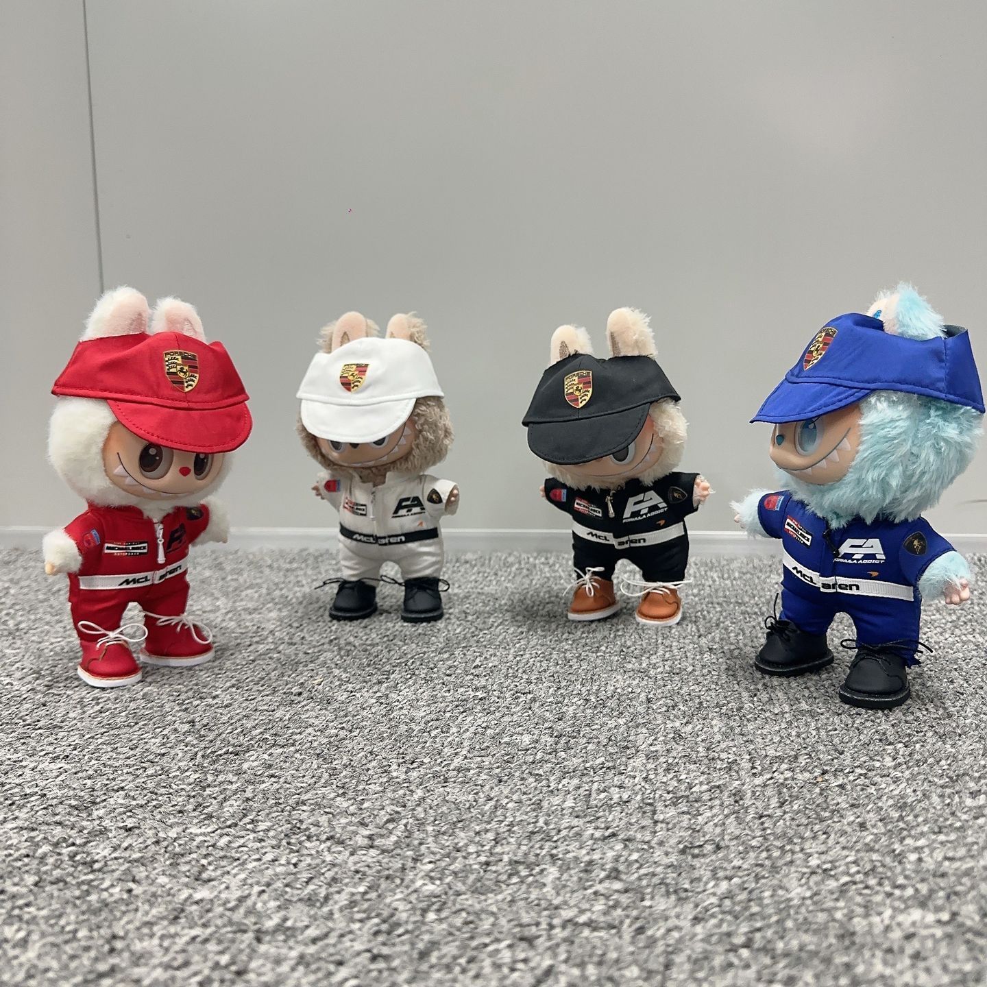 新品 ぬいぐるみ服 レーシングスーツ labubu仮装 ラブブ