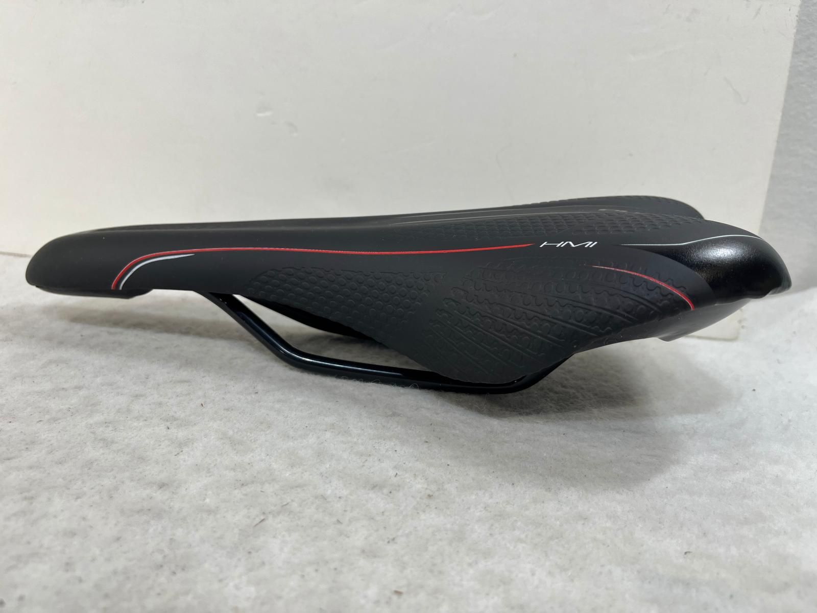 BMW BASSANO サドル 黒 BMW BASSANO サドル 黒-【当店限定販売】
