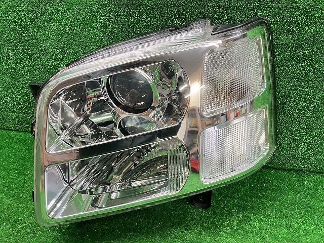 コーティング加工済 綺麗 MA34S/ME34S ソリオ 左ヘッドライト ハロゲン P1368 レベ付 241226230