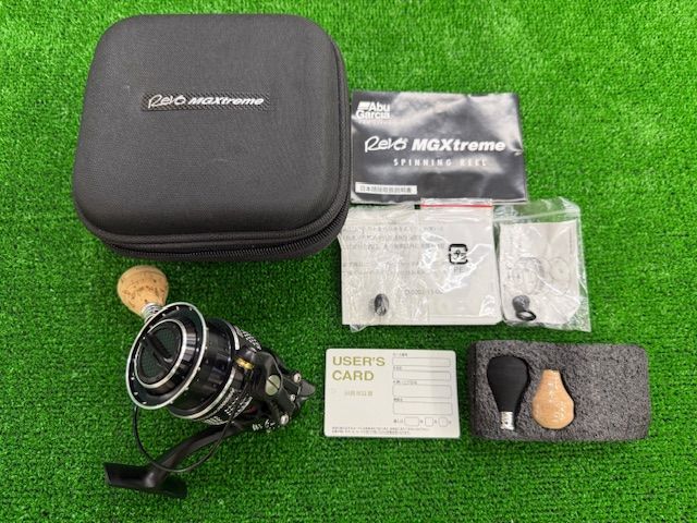 高知店 アブガルシア レボ MG エクストリーム 3000SH 箱
