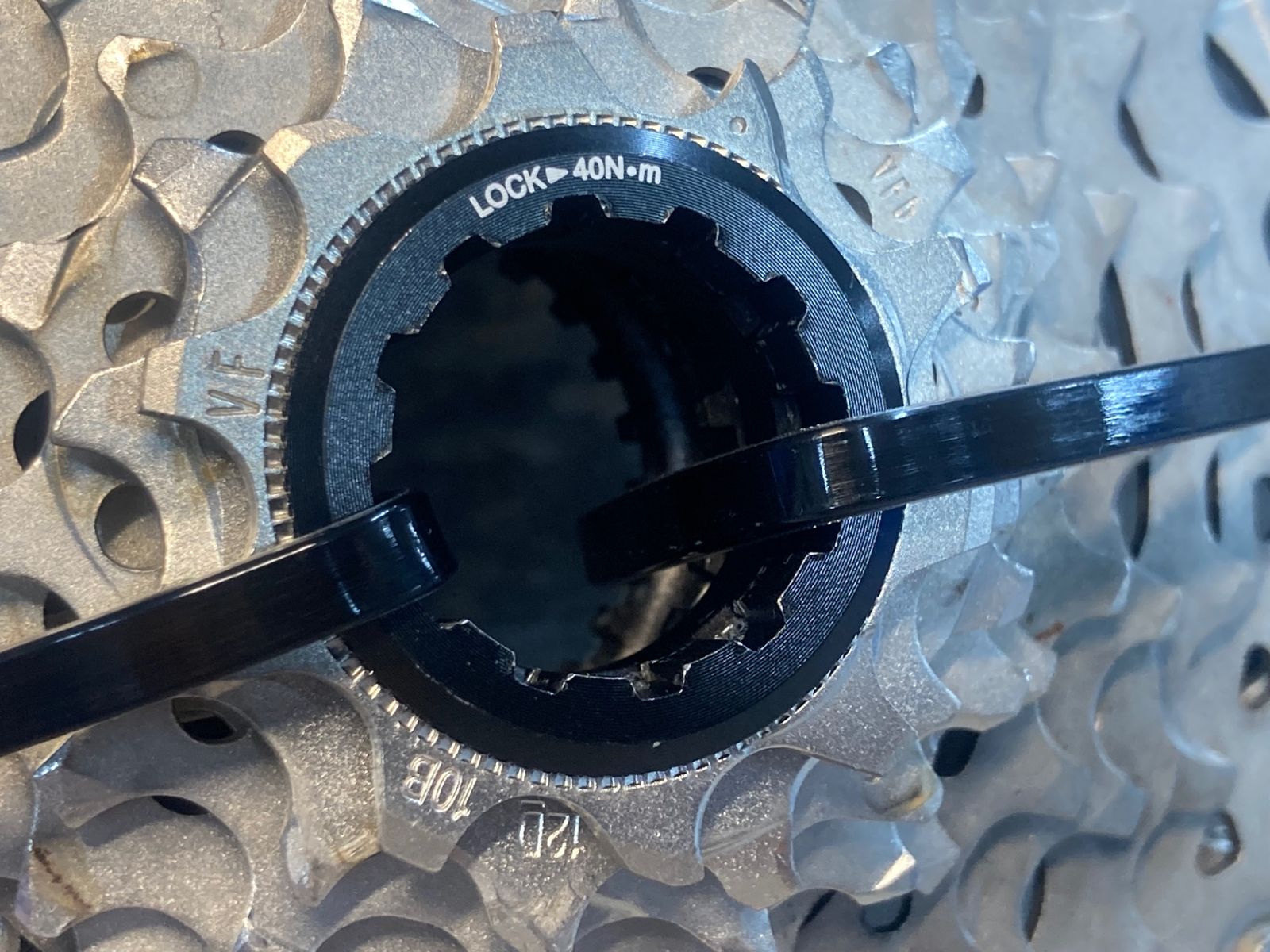 JK837 シマノ SHIMANO DEORE XT CS-M8100 スプロケット 12S 10-51T