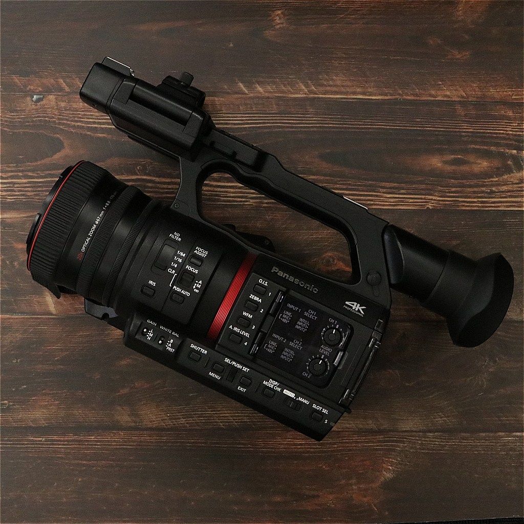 上品 Panasonic AG-CX350 AVCHDカメラレコーダー 6312