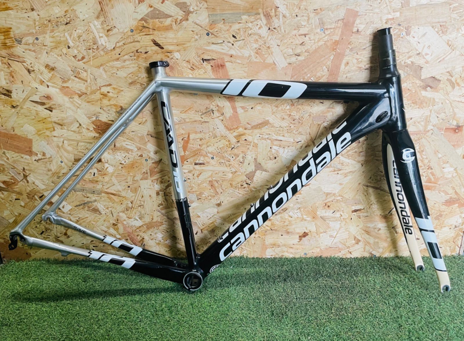 CAADCannondale☆CAAD12ブラックインク52☆軽量フレームカーボンキラー