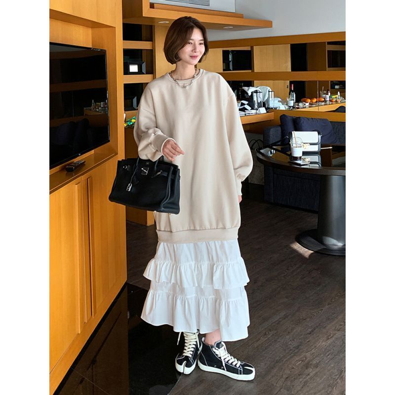 ロングワンピ クルーネックフリルワンピース