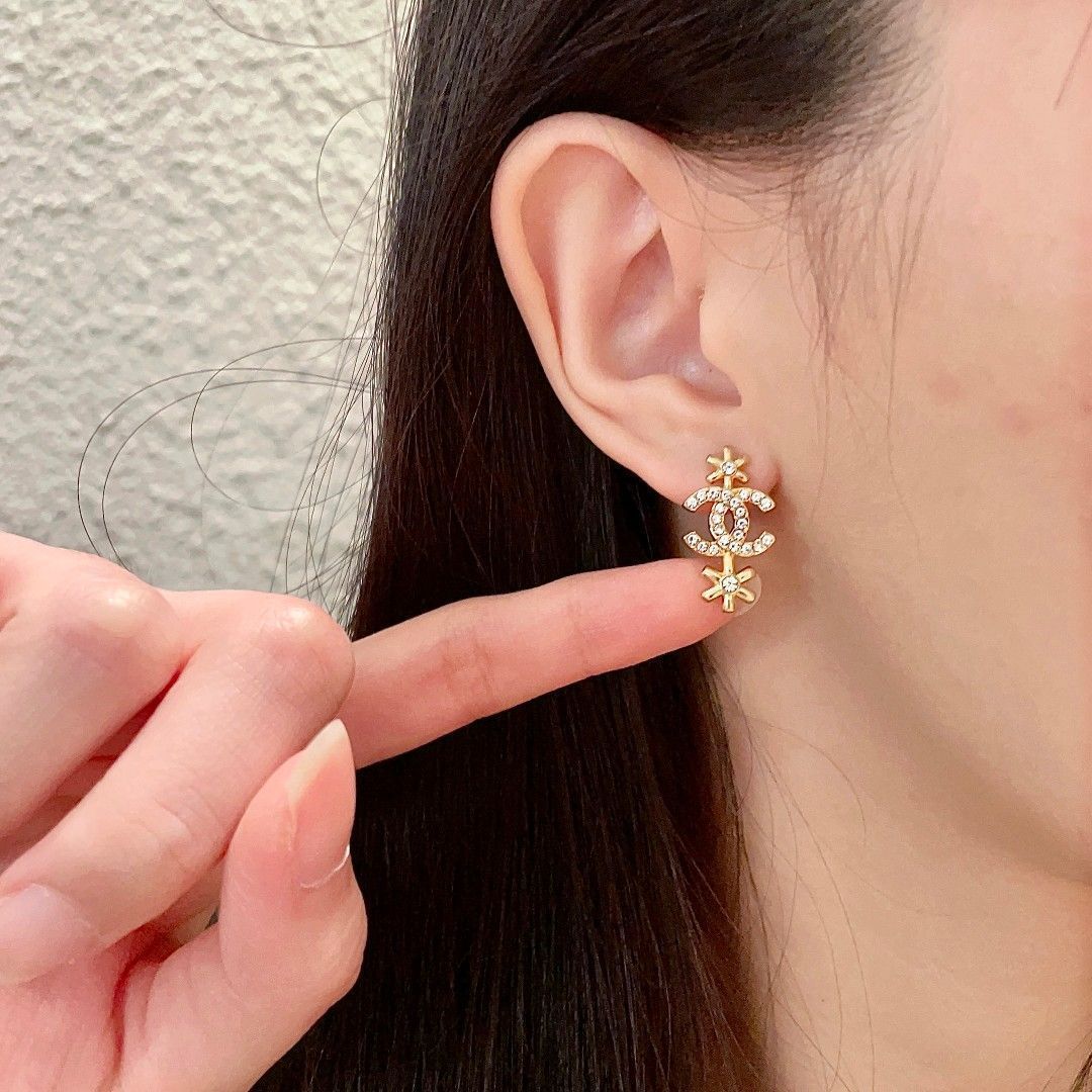 【ヴインテージクラシックな印象に♪】CHANEL ピアス 210.jpg