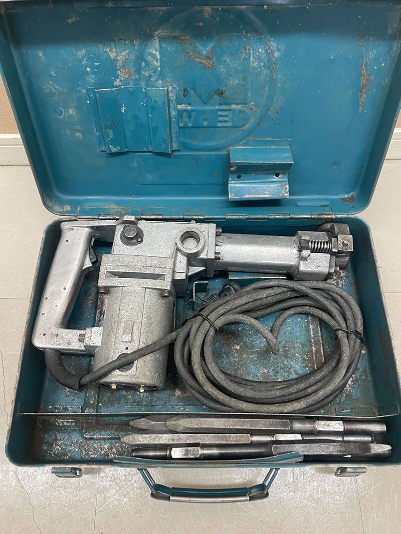 makita マキタ 電動ハンマ 8500N コンクリートハンマ
