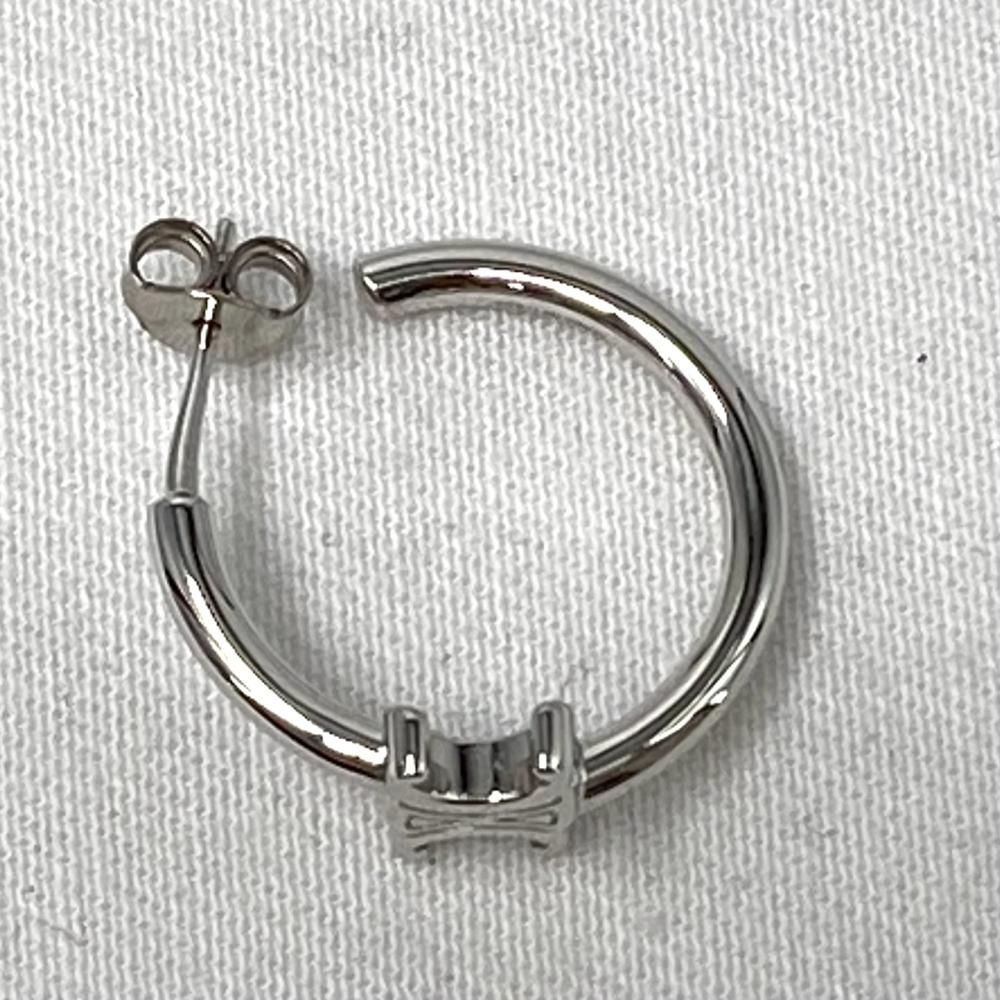 フープピアス