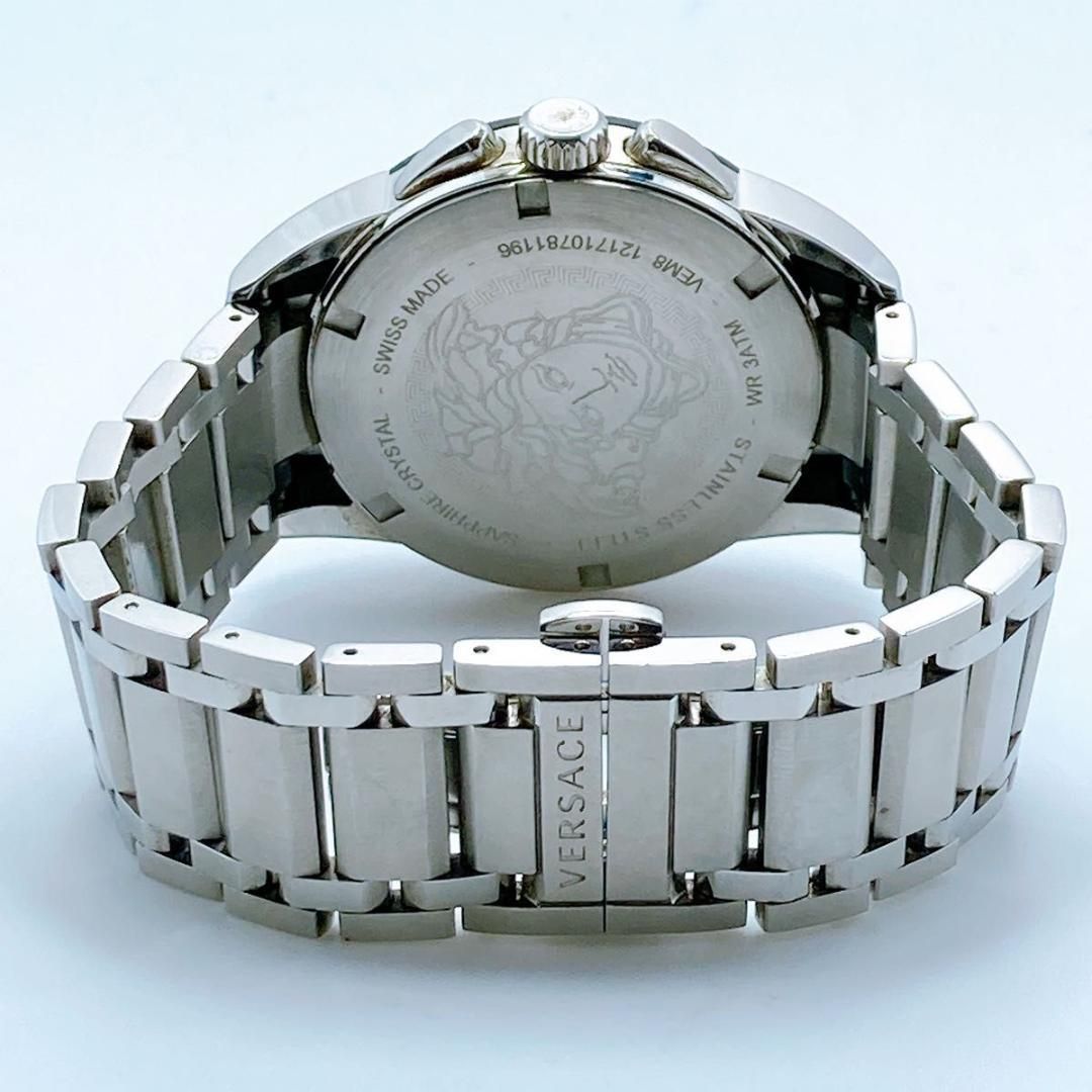 認められた 438 ヴェルサーチ VEM8 メデューサ クロノグラフ 腕時計