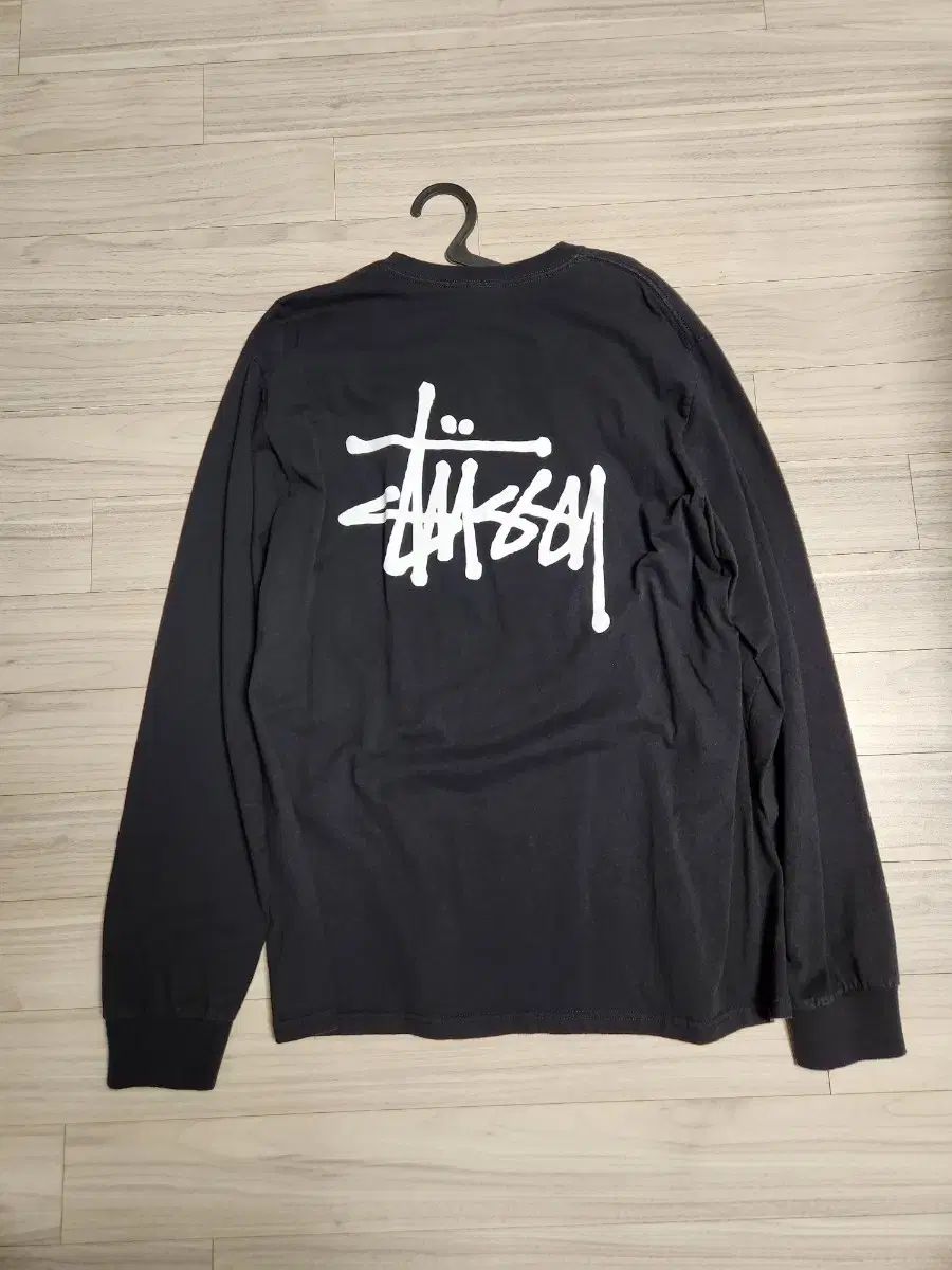 STUSSY ステューシー 長袖 ロングスリーブ 黒
