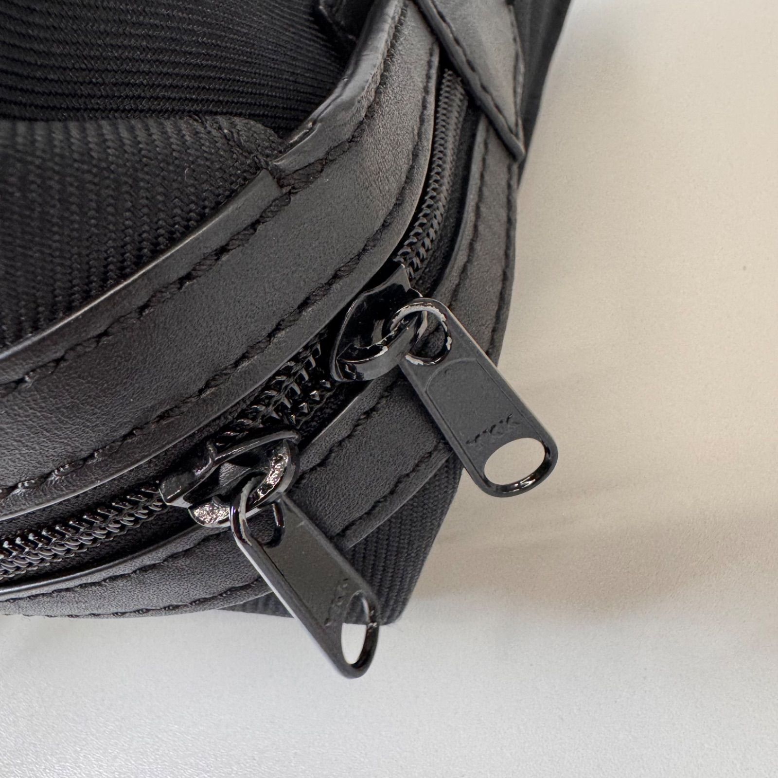 ハンドバッグ A4収納