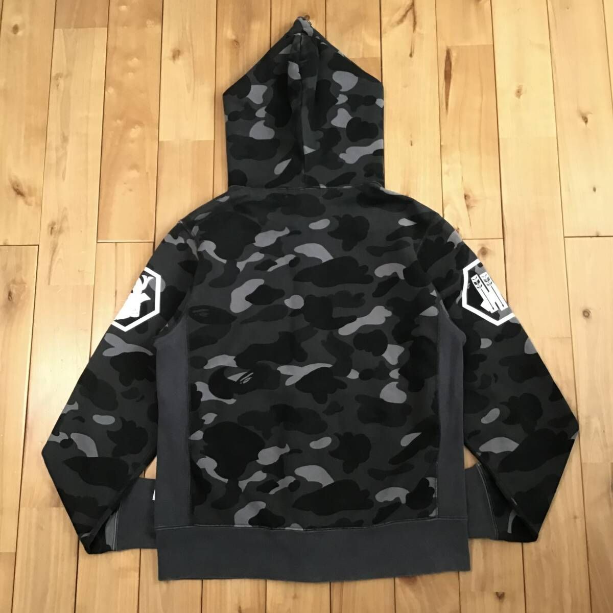Undefeated × BAPE フルジップ パーカー Sサイズ a bathing ape full  