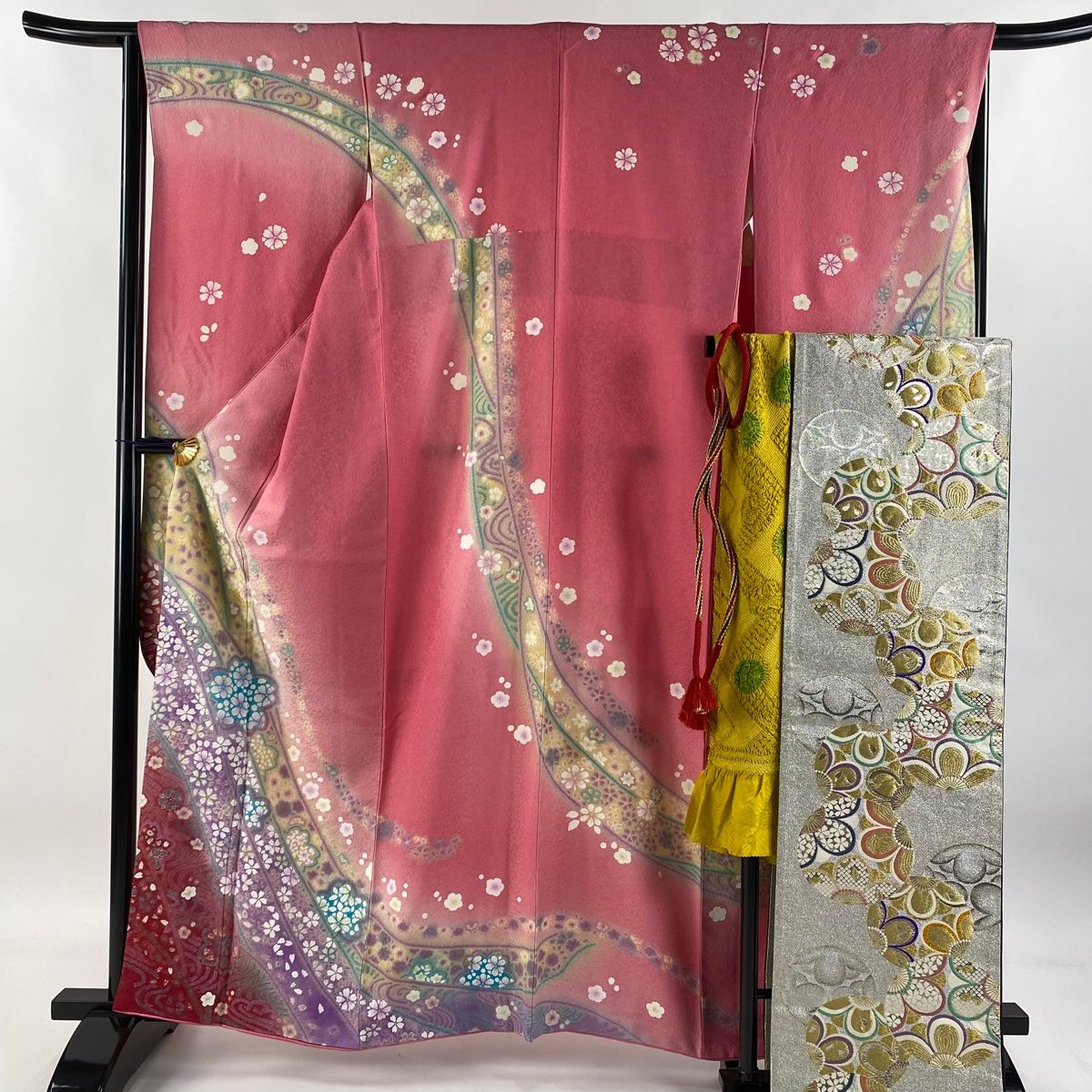 振袖 身丈153cm 裄丈67.5cm L 袷 花車 牡丹 金銀彩 染め分け 深緑 正絹 名品 三つ紋