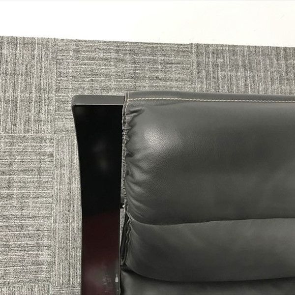 ウッドラインアームチェア