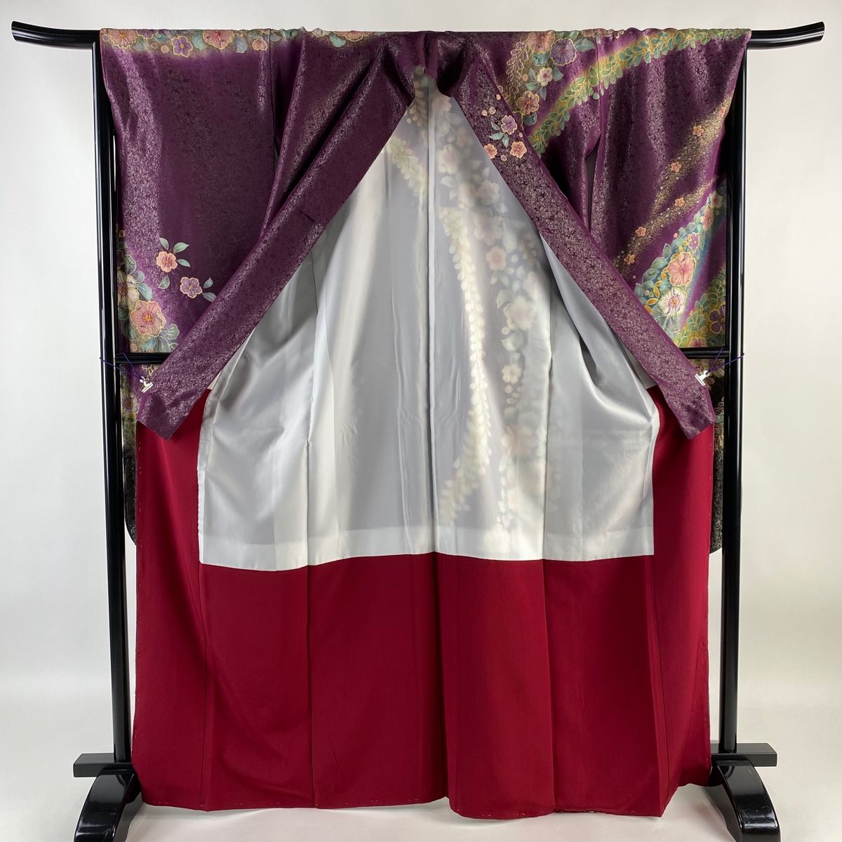 日本髪かつら　専用ケース.髪飾り数本付　芝居　舞台　日本舞踊 日本髪かつら 専用ケース.髪飾り数本付 芝居 舞台 日本舞踊