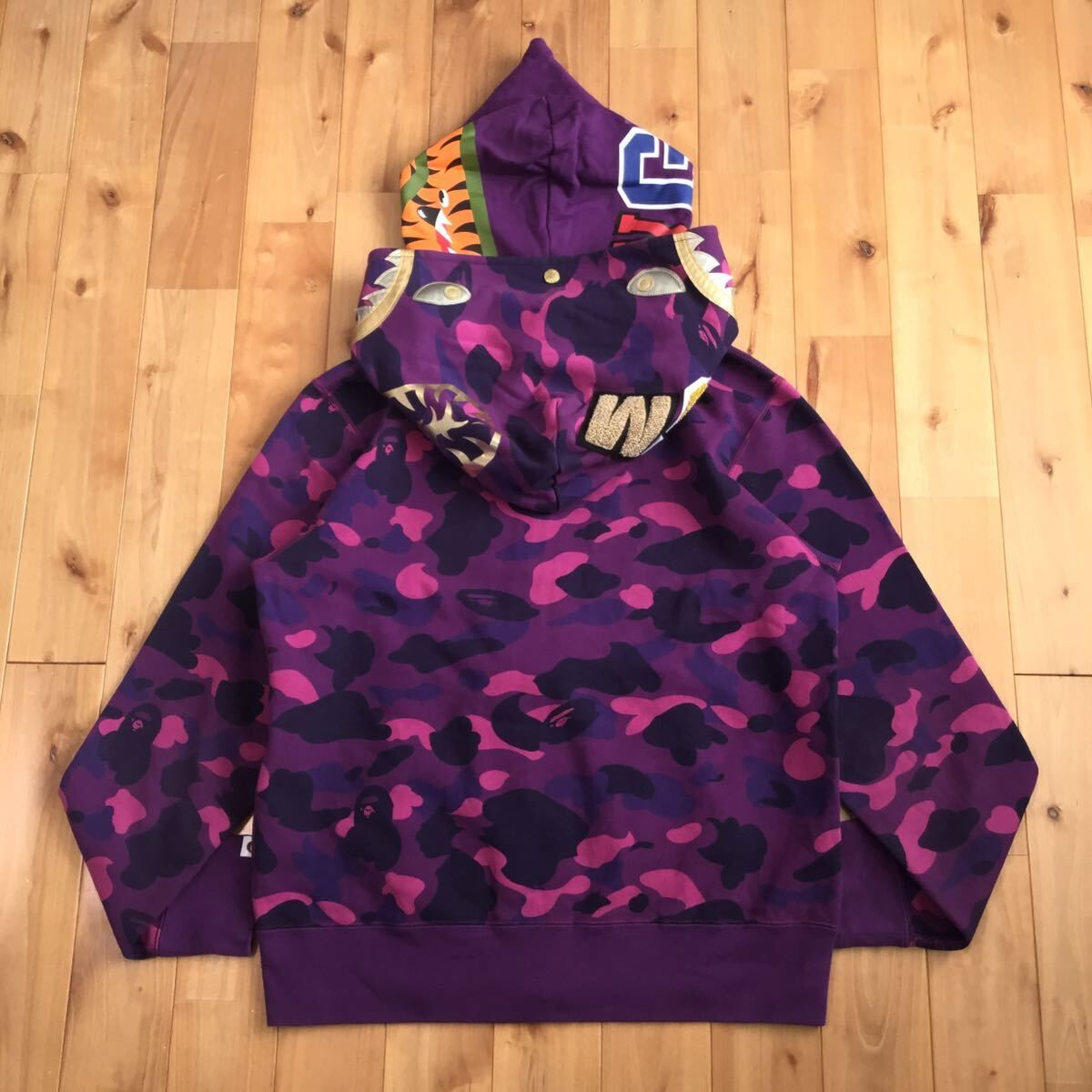 Purple camo ダブル シャーク パーカー Mサイズ Double shark full zip hoodie a bathing ape  BAPE エイプ ベイプ 迷彩 パープルカモ - メルカリ