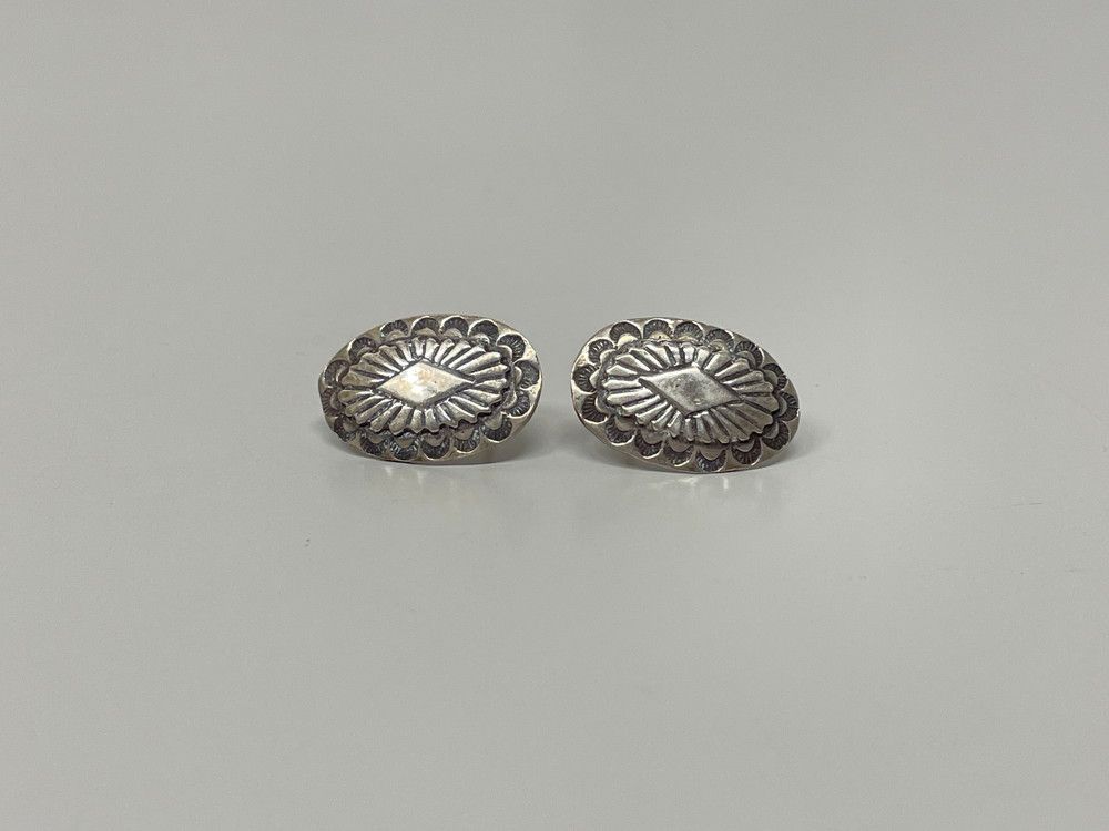 バングル ピアス