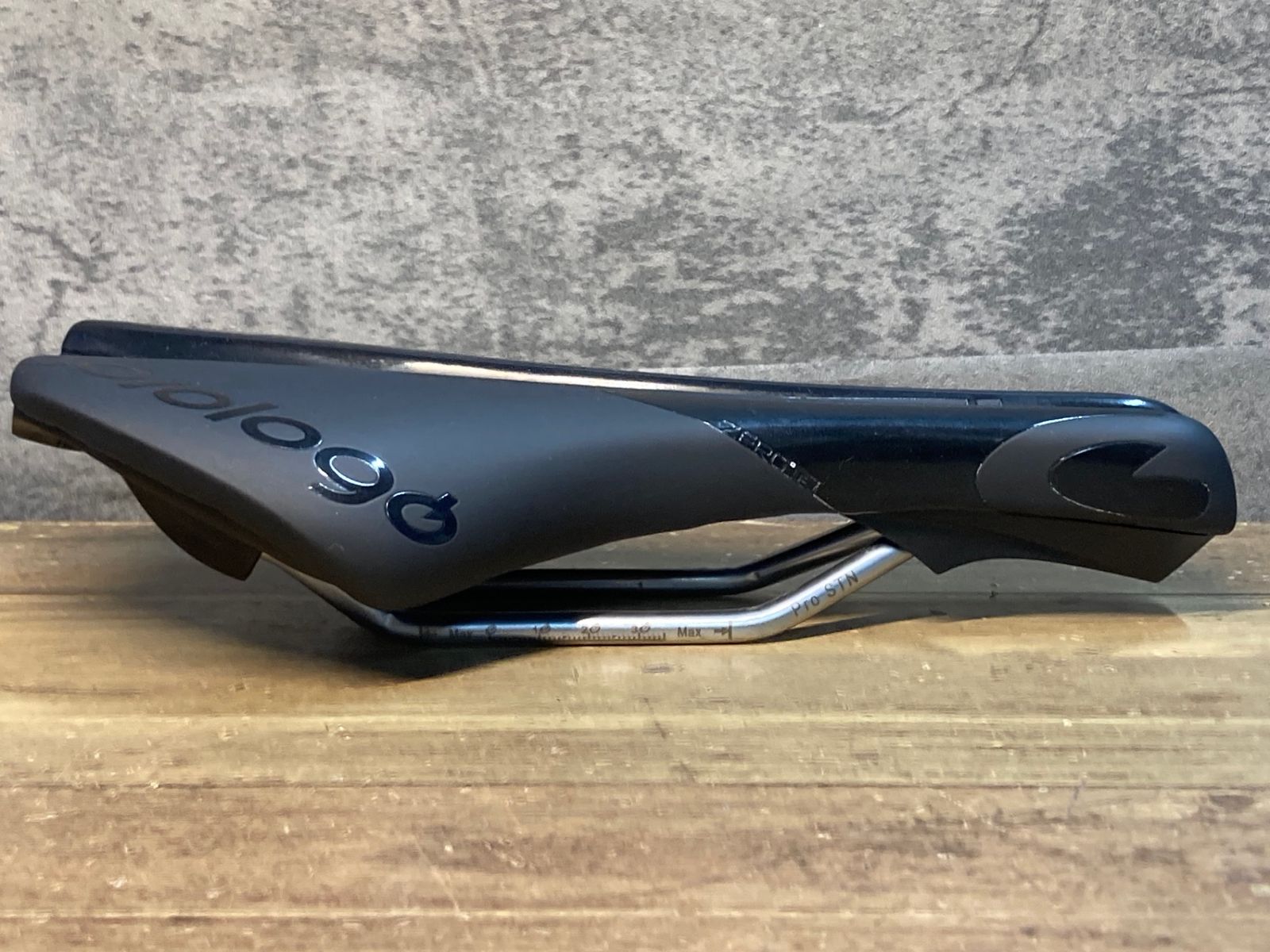 prologo プロロゴ サドル ZERO ゼロ TRI パス CPC prologo プロロゴ