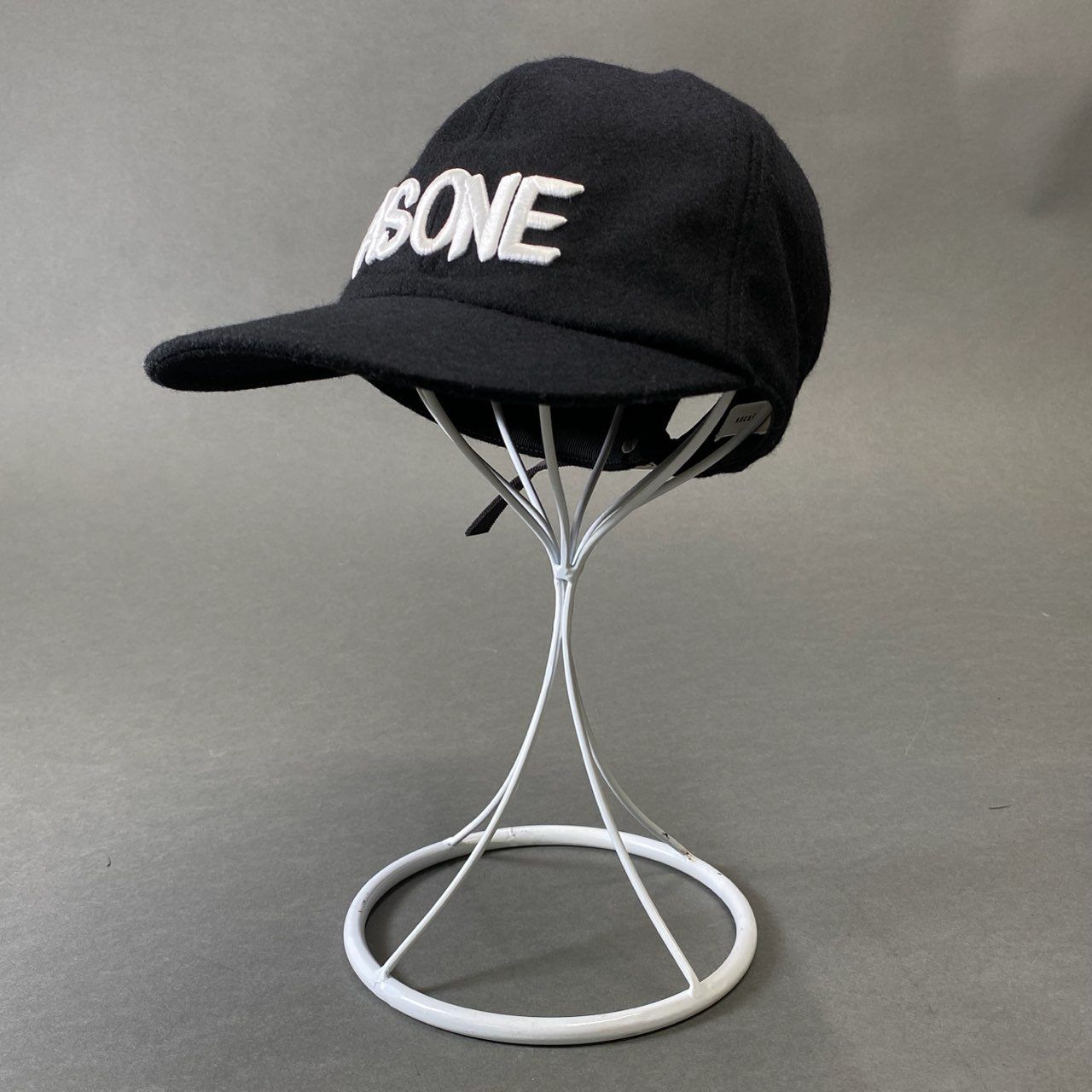 h1 Sacai サカイ 23SS Eric Haze AS ONE Cap ロゴ刺繍キャップ