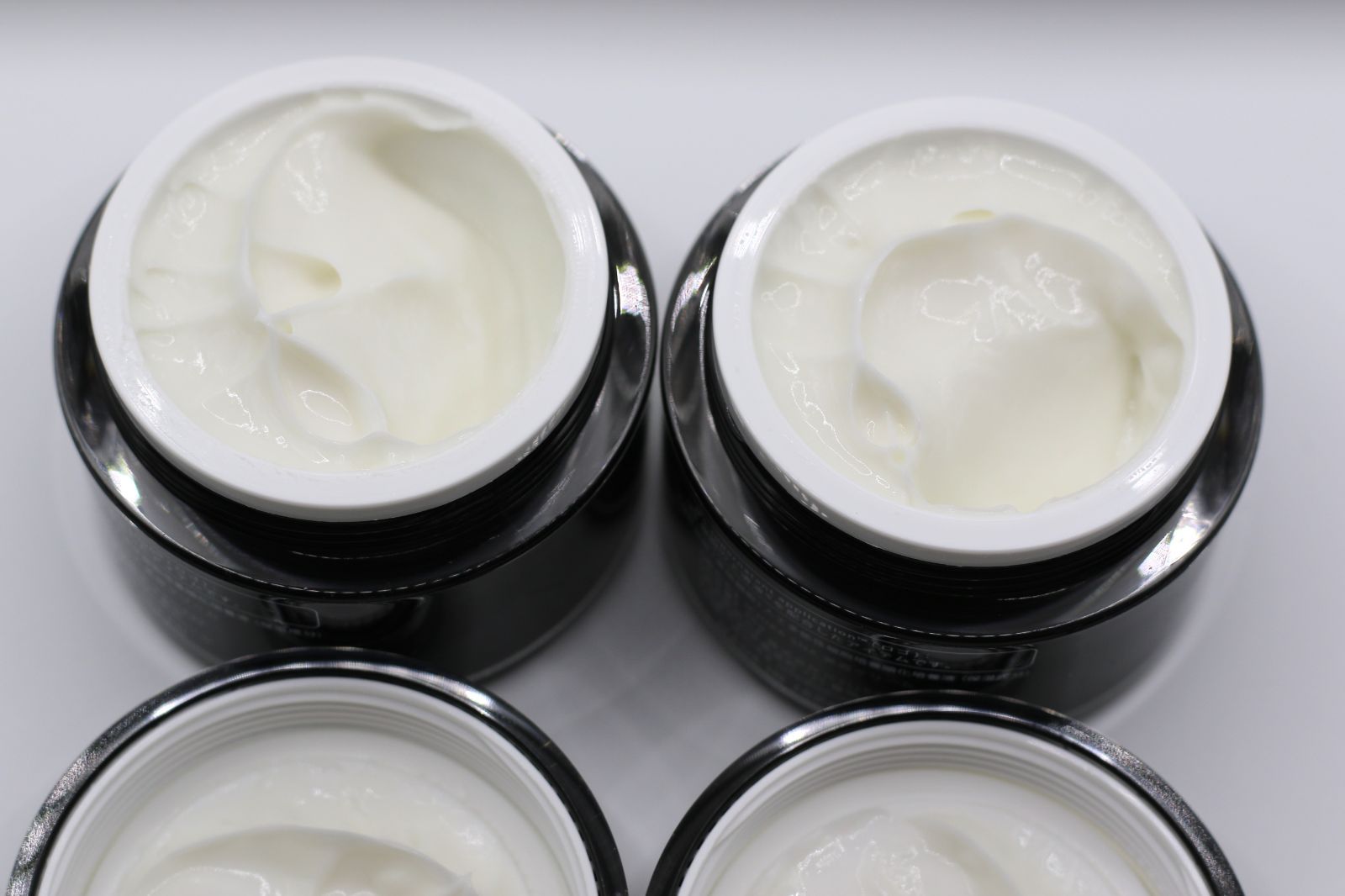 ICHIKA iPS-SNA 美容クリーム オファー 内容量30g中約9割程残ってい