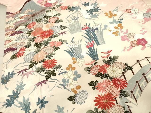 平和屋着物○豪華振袖 駒刺繍 扇面花文 暈し染め 金彩 正絹