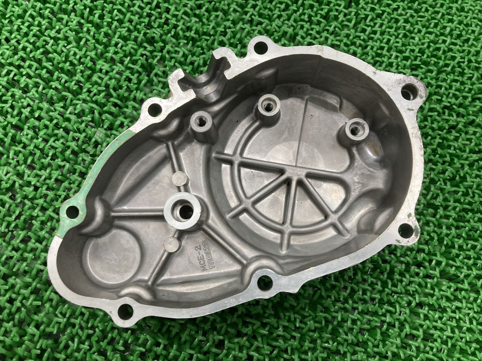 11330-MCE-305 cb400sf nc39クランクケースカバー 【公式通販】