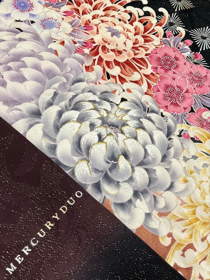ブランド振袖 MERCURY DUO 銀通し 刺繍 紋意匠 大輪 正絹