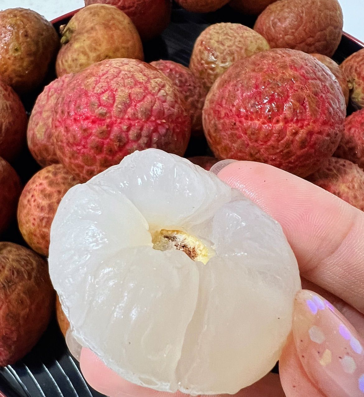 4kg‼️手渡し‼️新鮮 生ライチ 香りが強いみずみずしい　妃子笑茘枝 果物 4kg‼️手渡し‼️新鮮 生ライチ 香りが強いみずみずしい 妃子笑茘枝