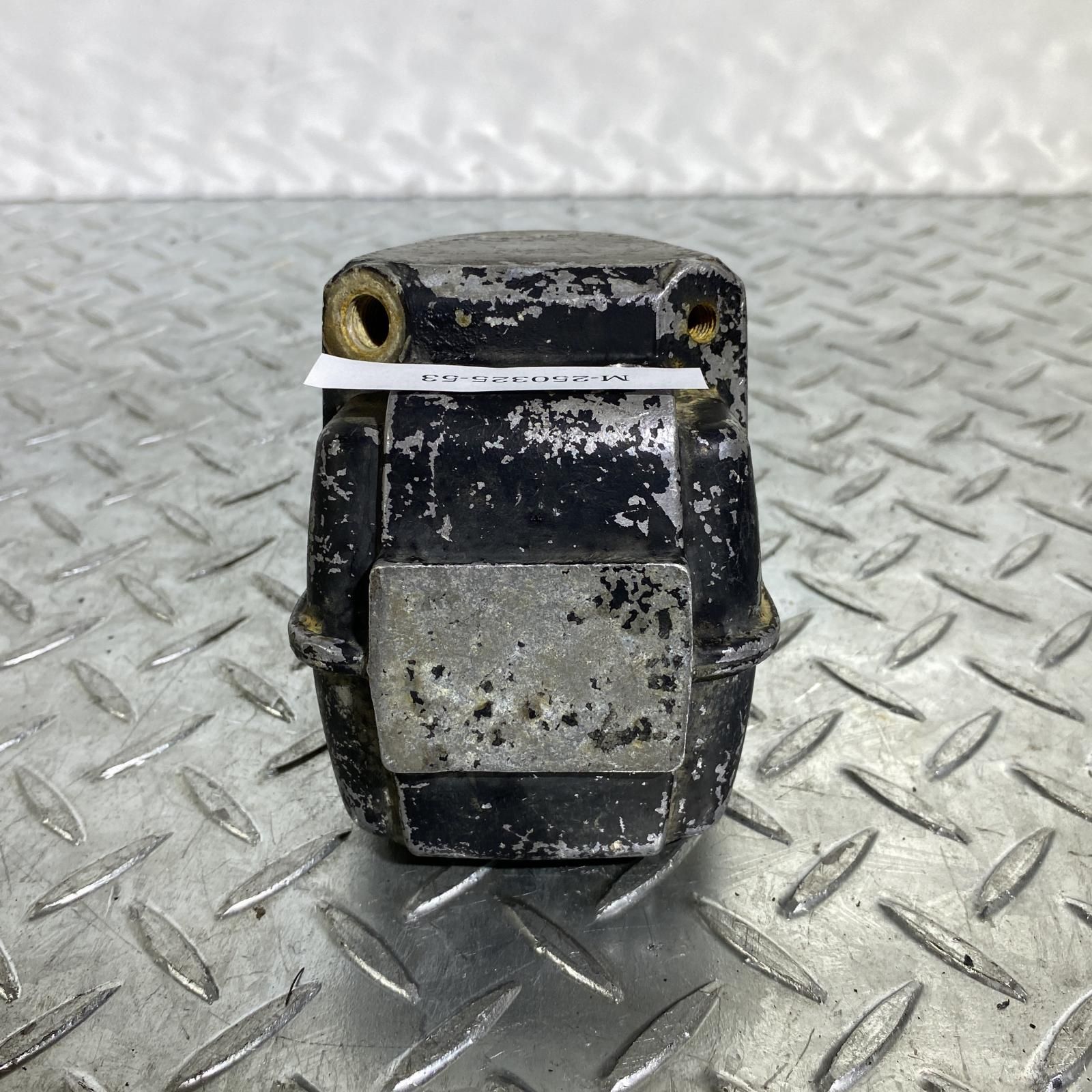 スズキ純正 gsx400e wキャリパー gs400 gフォア gt380 【公式通販】