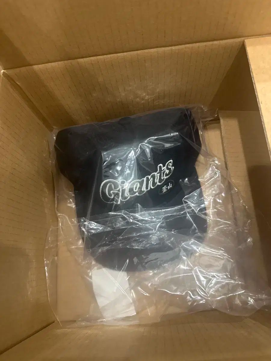 ポリテロ X ロッテ ジャイアンツ ロゴ ボール キャップ イディット フィット ブラック