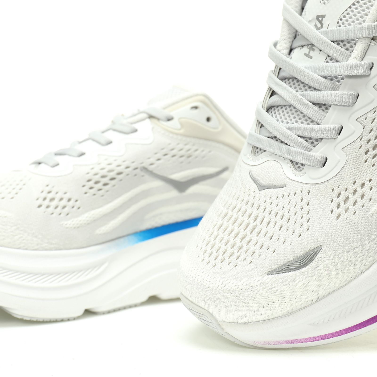新品未使用 HOKA One One Bondi 9 Low ホワイト/ブルー/パープル