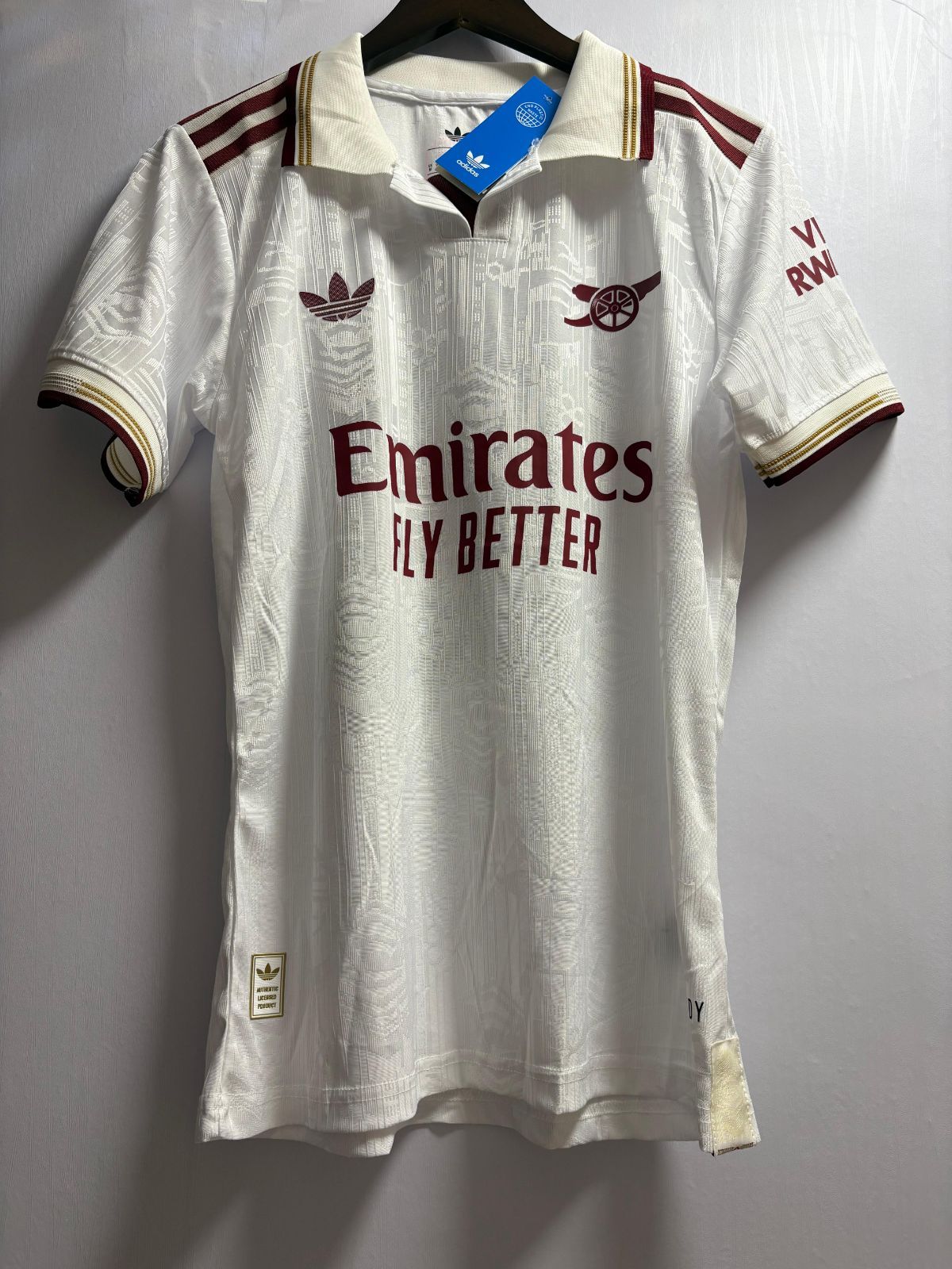 アーセナル3rdユニフォームエゼ