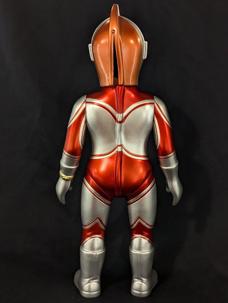 Playtoy ウルトラマン 帰ってきたウルトラマン メタリックVer