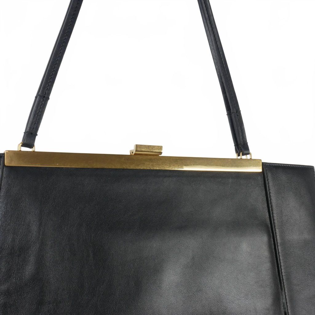 CELINE セリーヌ クラスプ カバ レザートートバッグ CELINE セリーヌ ホリゾンタルカバ レザートートバッグ ブラック