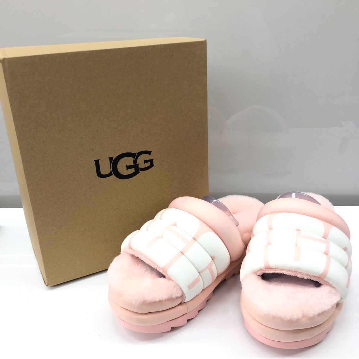 希少品】UGG マキシスライド 厚底サンダル ピンク-