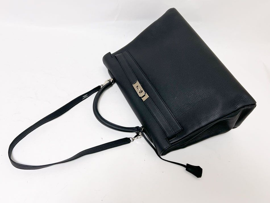 新品 24aw Acne Studios ワックス加工トートバッグ 17544