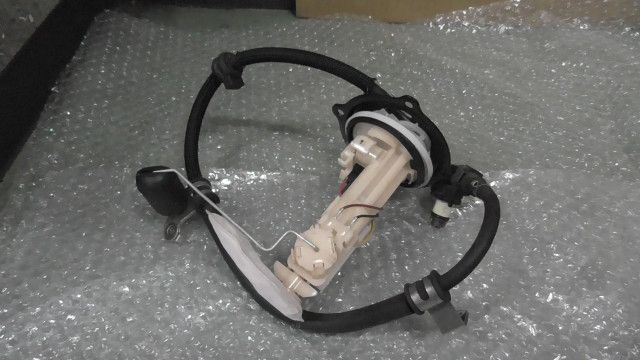 ギア4スト UA08J-045xxx の 燃料ポンプ 1761185674